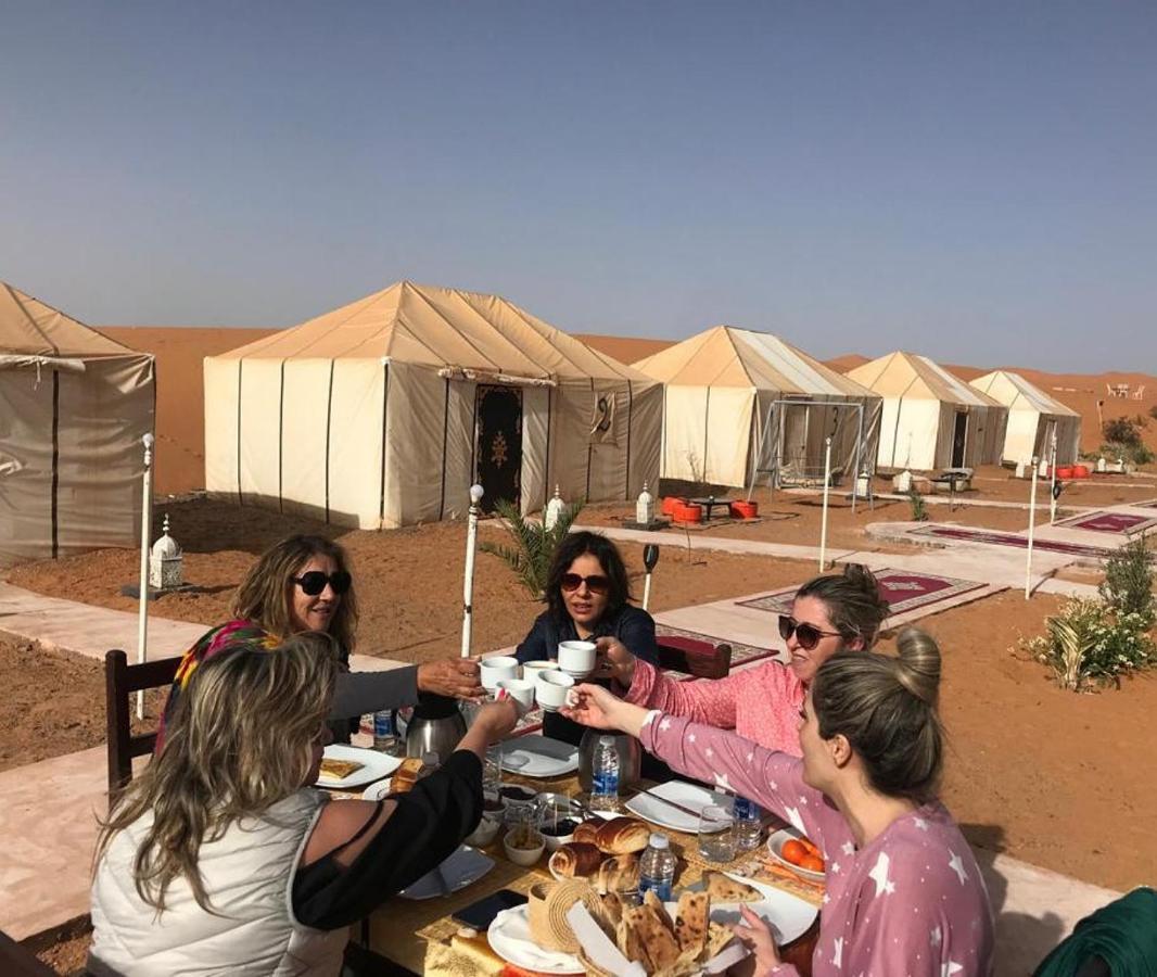 Milky Way Desert Camp Merzouga Εξωτερικό φωτογραφία